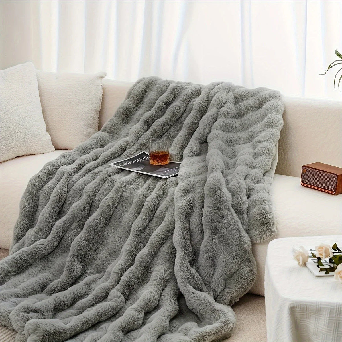 Faux Rabbit Fur Luxury Bubble Throw Blanket | Soft & Warm | 2 Sizes | 11 Colours