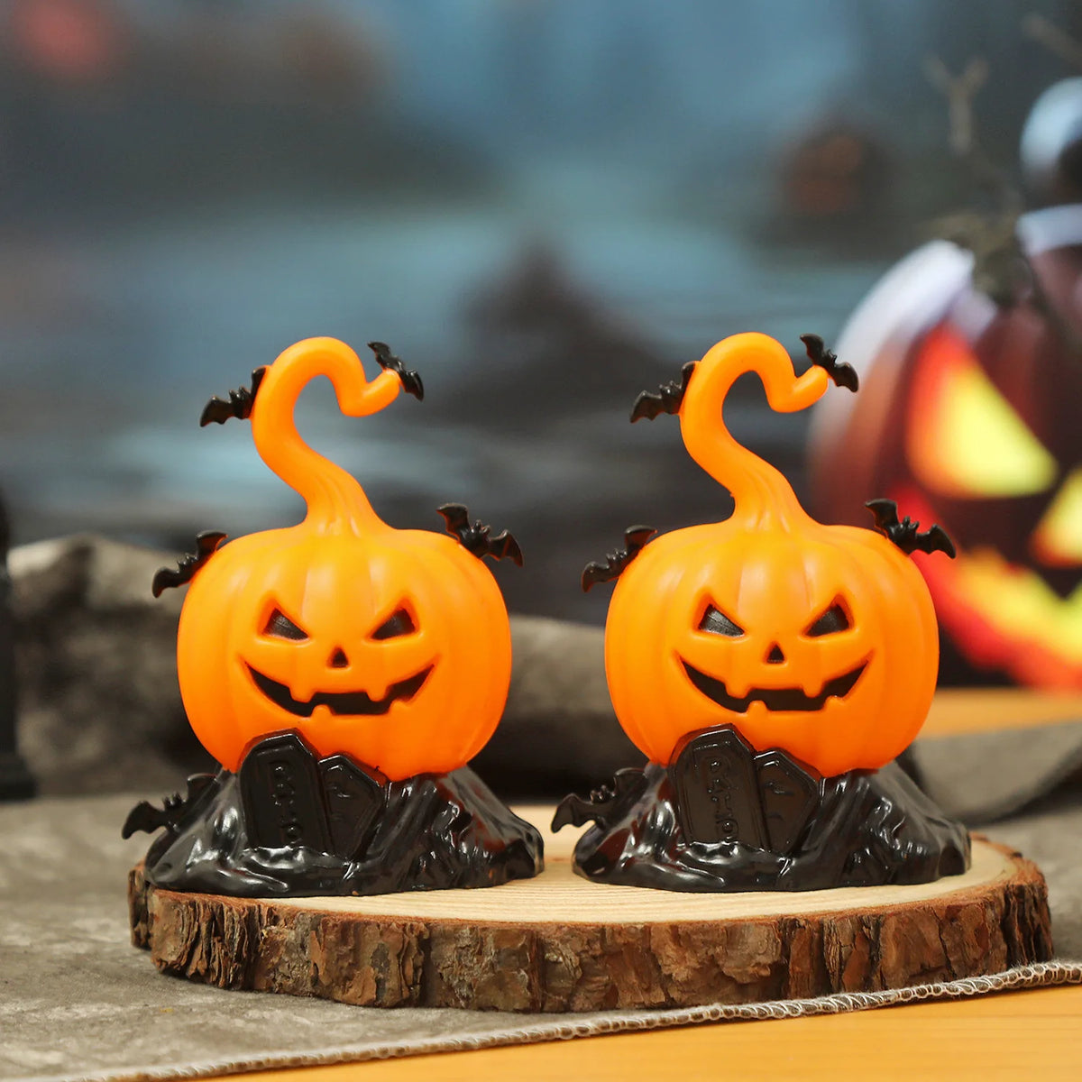 Halloween Pumpkin Lantern with Hook – LED Candle Light Decoration for Home, Porch, Bar & Party