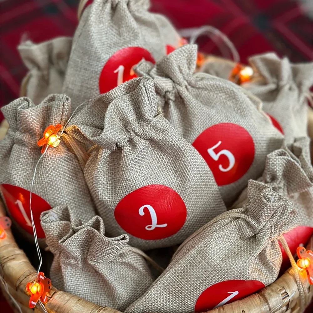 DIY Advent Calendar Kit - 24 Fillable Bags for Christmas Countdown
